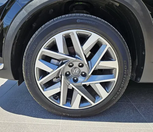 Hyundai Santa Fe 2.5T Limited Tech Dct