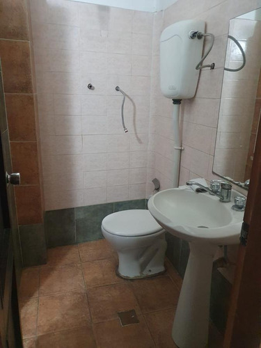 Imagen 19 de 19 de Colonia Esq Vazquez Y La Otra Es Barrios Amorin