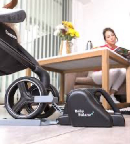 Mecedor Eléctrico Baby Balanz Carestino Nuevo Negro (Usado)