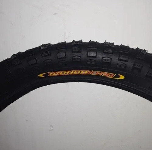 Imagen 2 de 5 de Caucho Bicicleta Rin 20 Taco