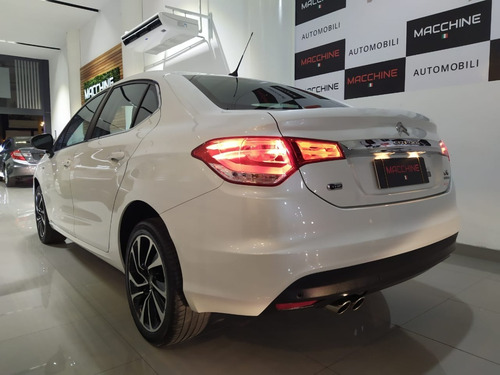 Imagen 2 de 15 de Citroen C4 Lounge S Edition Thp Mt