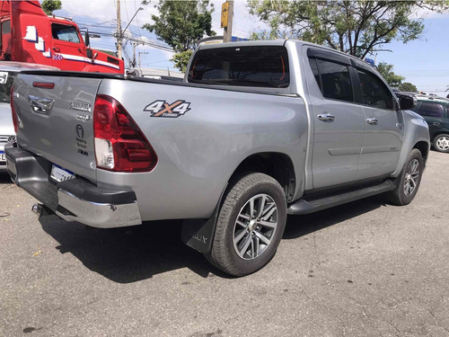 Toyota Hilux 2.8 SRV 4X4 CD 16V DIESEL 4P AUTOMÁTICO