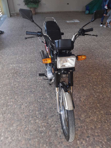 Suzuki Ax 100