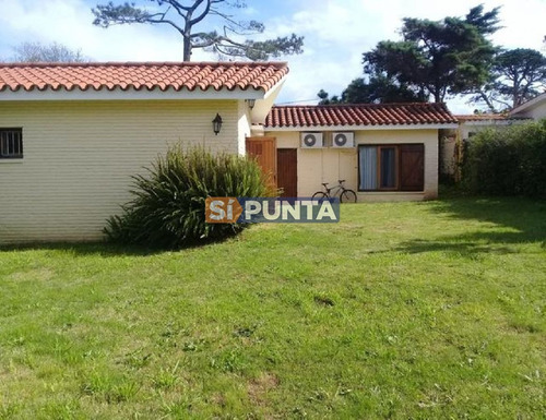 Imagen 9 de 11 de Casa En Alquiler Playa Mansa