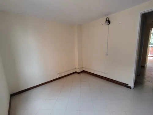 Apartamento En Arriendo En Calasanz. Cod A17347