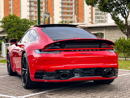 Imagem 4 de 8 de Porsche 911 3.0 24v H6 Gasolina Carrera Pdk