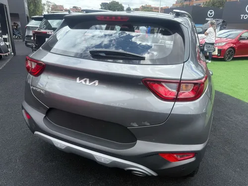 Kia Stonic Desire Mod 2026 Hibdrido Soat Gratis