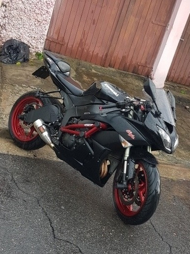 Kawasaki Zx6r