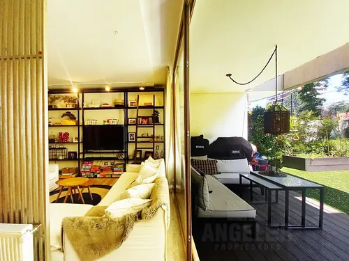 Duplex Con Jardín Y Gran Sala En Piso 1 * 3d/4b En Vitacura