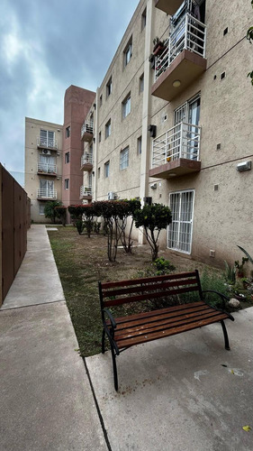 Departamento En B° Alberdi Un Dormitorio , Cocina Separada. Espacio Verde En Comun