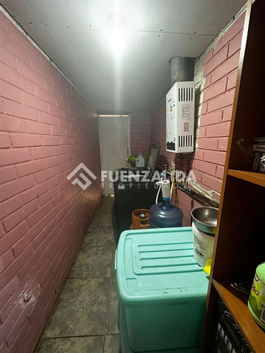 Casa En Venta De 4 Dorm. En Maipú
