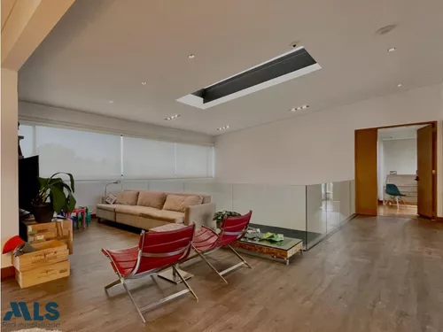 Casa En Venta, Alto De Las Palmas. Bellaterra.(mls#249400)