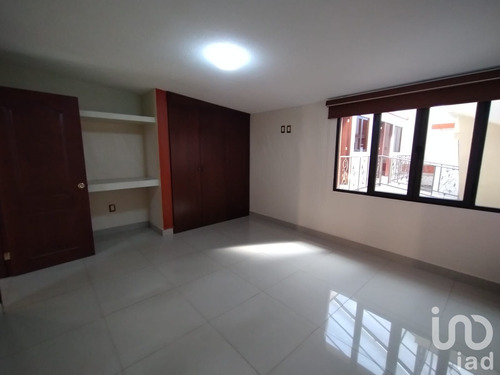 Renta Oficina 5 Ambientes Américas