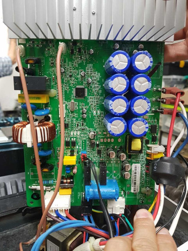 Imagen 1 de 5 de Reparacion Placas Elecrtónicas Aire Heladeras Lavarropas Etc