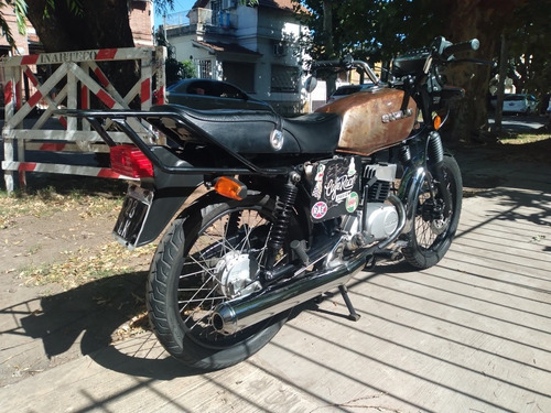 Imagen 8 de 15 de Suzuki Ax 100 2015 (cafe Racer Rat Tracker Brat Scrambler)