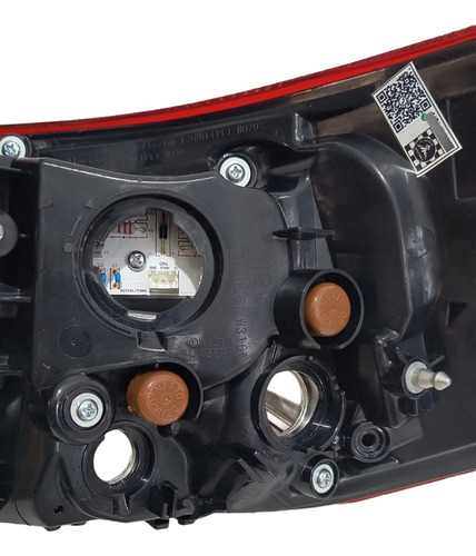 Lanterna Esquerda Toyota Hilux Canto 2016 17 18 19 Com Led