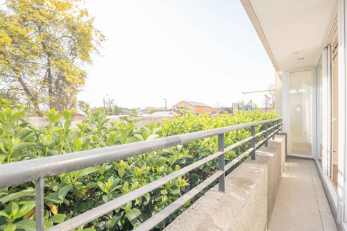 Edificio Av. Américo Vespucio (1 Est. 1 Bod.) Piso 1