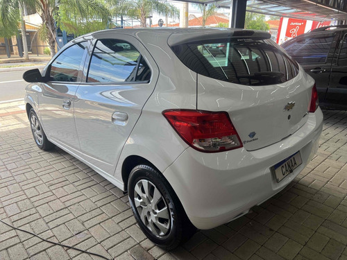Chevrolet Onix 1.0 MPFI LT 8V FLEX 4P MANUAL
