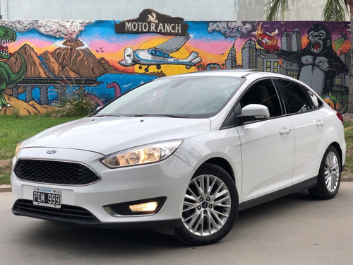 Imagen 13 de 25 de Ford Focus 2016 Se Plus Manual 2.0