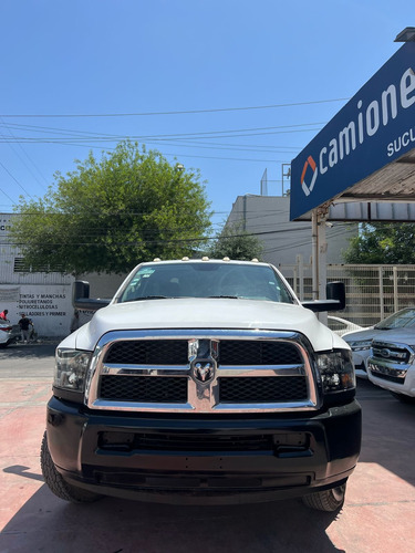 RAM 4000 5.7 Chasis Cabina Pl 4x2 Mt