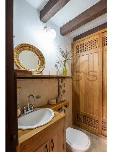 Casa Campestre En Venta En Llanogrande. Cod V50106