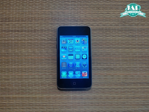 Ipod Touch 3 Generación 32 Gb Negro Modelo A1318 Negro (Usado)