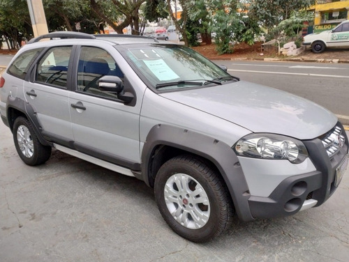 Imagem 3 de 9 de Fiat Palio Weekend 1.8 Adventure Locker Automatizado
