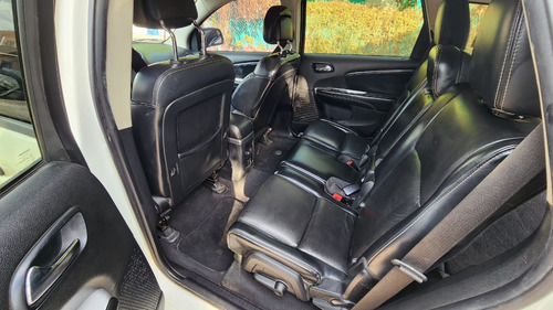 Dodge Journey 2.4 Sxt 5 Pas At