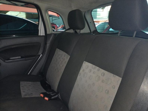 Imagem 10 de 11 de Ford Fiesta 1.0 Rocam Hatch 8v