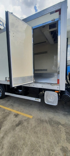 Mb Accelo 1316 6x2,ano 2019/20 Baú De Fibra Ap. Frigo King