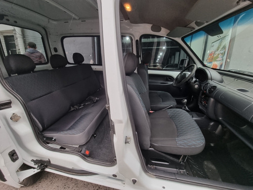 Imagen 12 de 23 de Renault Kangoo 2014 1.6 2 Confort 5as Aa Da 1plc $2000000