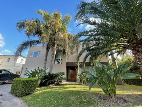 Casa En Venta En Villa Olivos, Garin, Escobar