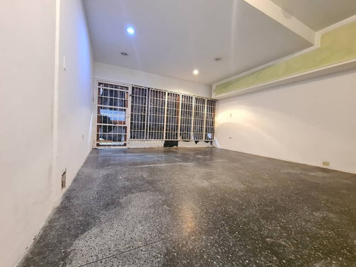 Imagen 7 de 14 de Local Comercial En Las Acacias, Valencia, Cc Paseo Las Acacias. Negociable