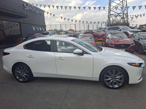 Mazda Mazda 3 2024