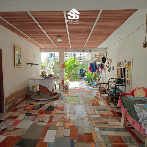 Casa En Venta - Para Inversion Y Remodelar - Anexos Incluidos - Urb. La Morita 2 - Santa Ines