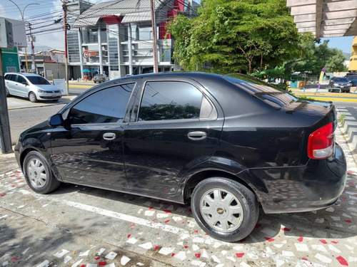 Imagen 2 de 10 de Chevrolet Aveo