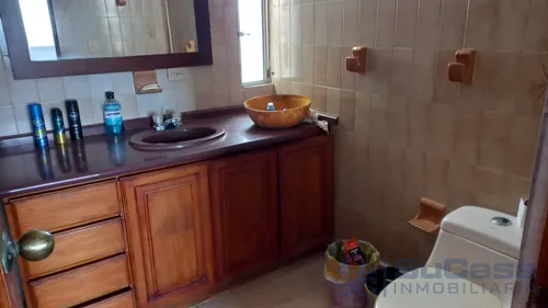 Amplio Y Cómodo Inmueble, Con Vista Sobre El Mar Caribe Cod. 33774