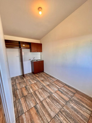 Olmue Arriendo Pequeña Casa Central En Condominio 1d+1b+ Es