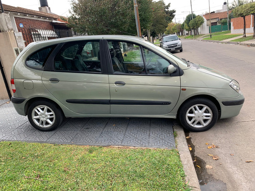 Renault Scenic2 2.0 Rxe Privilege