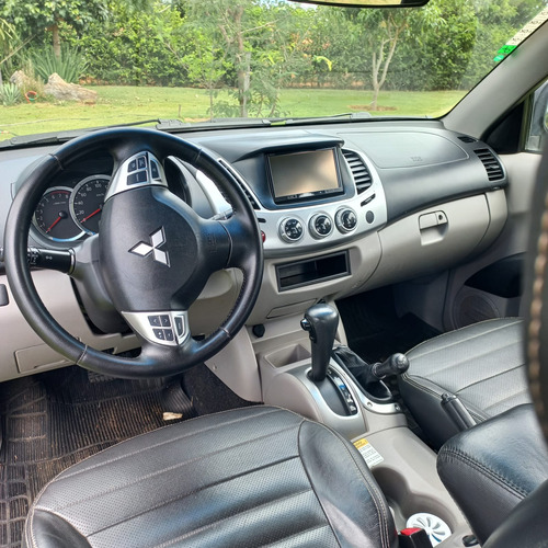 Mitsubishi Triton 3.5 V6 Flex 205Cv 4x4 Automatica