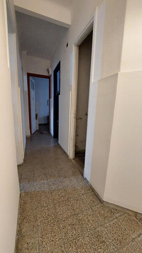 Imagen 19 de 20 de Venta De Apartamento De 5 Dormitorios En Centro