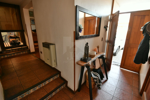 Venta Casa 4d 2b Remodelada Funcional 2 Estac Mtro Dominicos