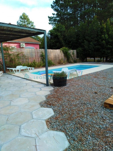 Imagen 3 de 17 de Casa Con Piscina En Balneario Zagarzazu