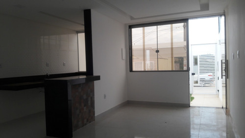 Imagem 11 de 14 de Casa Em Meio Lote