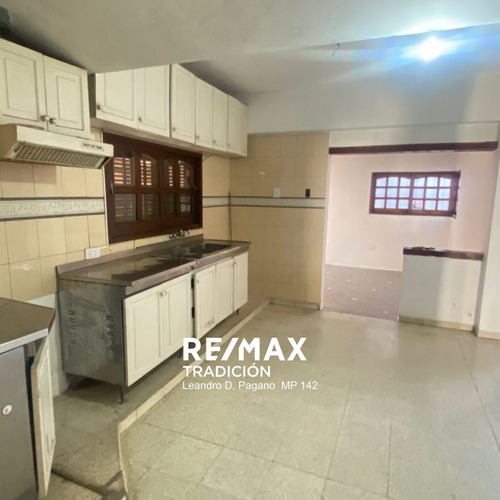 Venta Casa 5 Ambientes Resistencia Chaco