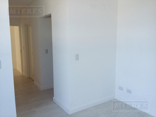 Departamento 4 Ambientes - Edificio Las Piedras - Los Castaños. Consulte Por Financiacion