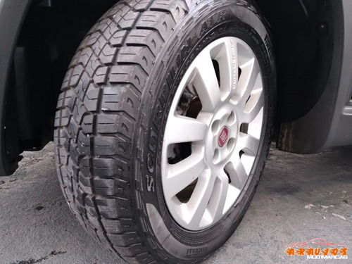 Imagem 12 de 13 de Fiat Strada Adventure Ce 1.8 16v Flex Manual - 2016