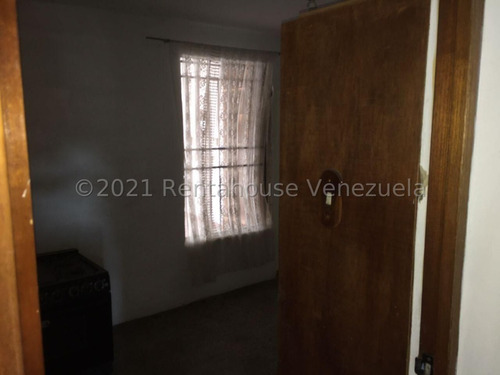 Imagen 22 de 30 de Cas En Venta En La Mora Cabudare Lara, Numero De Contacto: (0.4.2.4.5.9.3.7.5.4.2), Mls Código: 22-4103, Cuenta Con 3 Habitaciones, 1 Baño, 112 Mts2