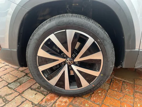 Volkswagen Taos 1.4 Tsi Highline