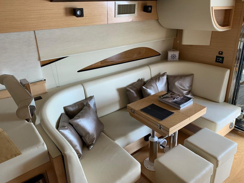 Crucero Segue 46 Flybridge